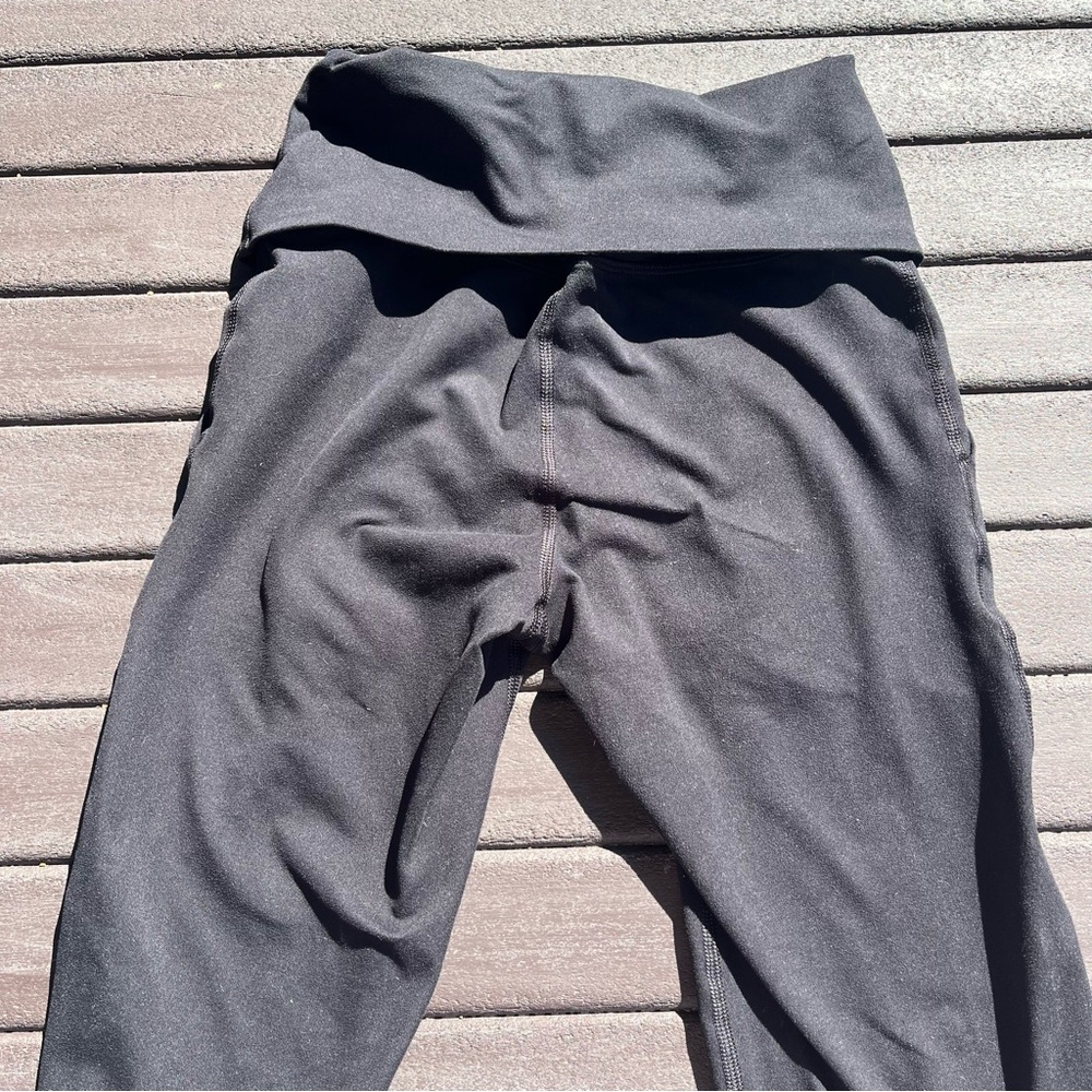 Aerie Hugger High Waisted Foldover Flare Leggings Small Short - Picture 3 of 4